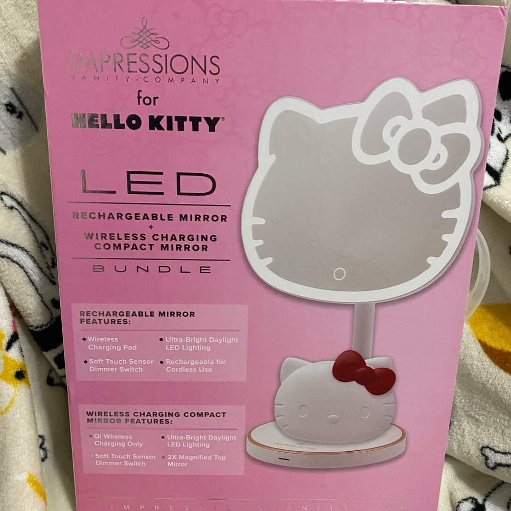 Hello kitty LED Impressions mirror Bluetooth Unsealed Box